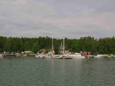 Mit 7 kn nach Finnland gestürmt: der kleine Hafen Dragesviken